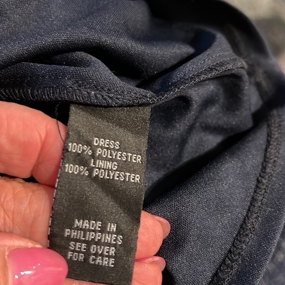 A. Byer Navy Blue Dress with Lace Cap Sleeves - Large - Picture 11 of 12